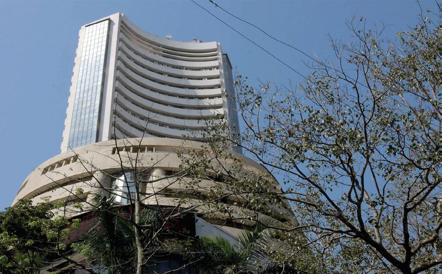 INDIAN STOCK MARKET ENDS ON MUTED NOTE; IT STOCKS REMAIN KEY SUPPORT