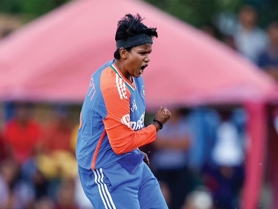 DEEPTI SHARMA DETHRONES ANNABEL SUTHERLAND, BECOMES NO.1 T20I BOWLER
