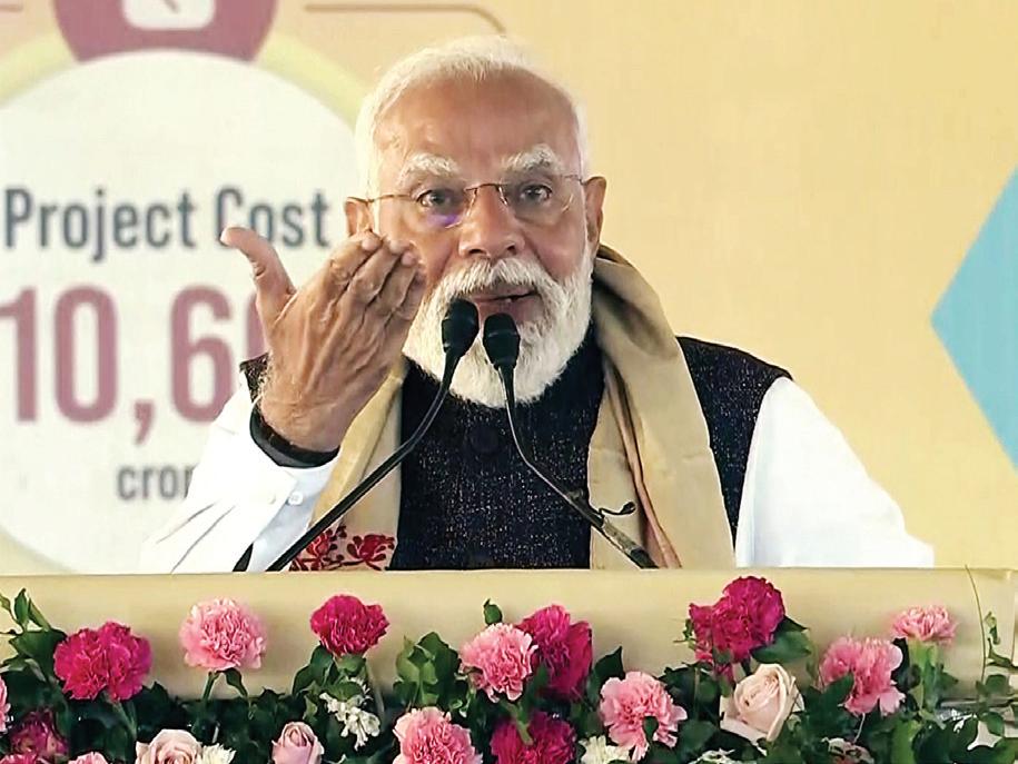 SANSAD KHEL MAHOTSAV BECOMING NATIONWIDE YOUTH MOVEMENT: PM MODI