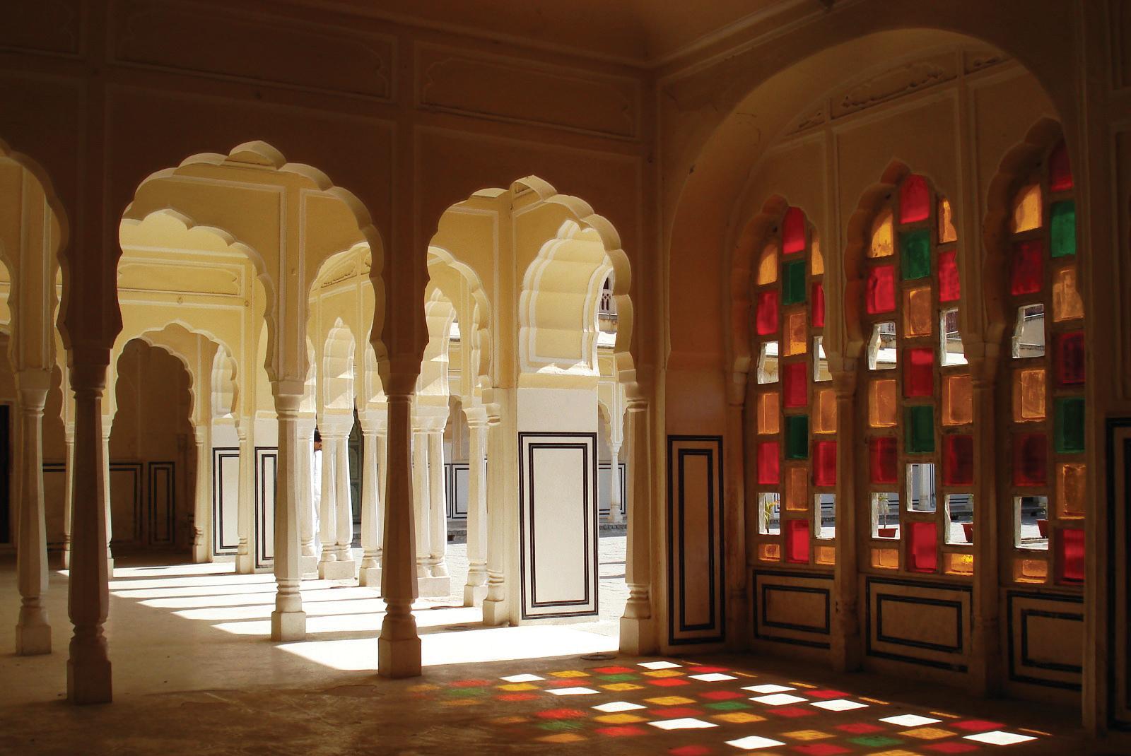 HAWA MAHAL: THE PALACE OF WINDS IN JAIPUR