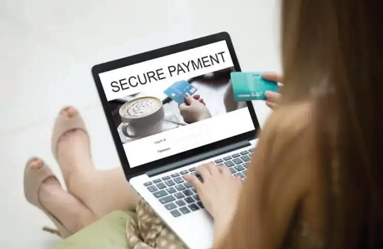 Real-time payments surge as global e-Commerce fraud rates ease: Report