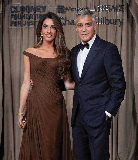 Trump mocks Clooney for taking French citizenship