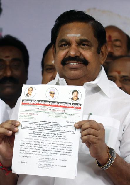 AIADMK accuses DMK of corruption over past 4 years, urges Centre to probe