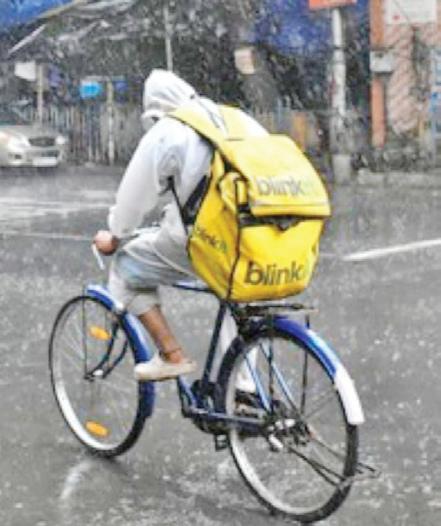 Delivery apps abandon 10-minute promise amid safety concerns