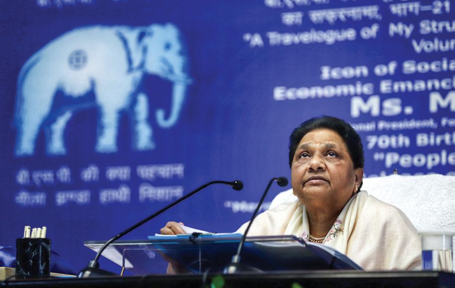 Mayawati courts Brahmins, signals solo run in 2027