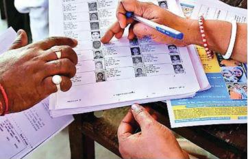 Class 10 Admit card must be accepted for voter enumeration, SC tells EC