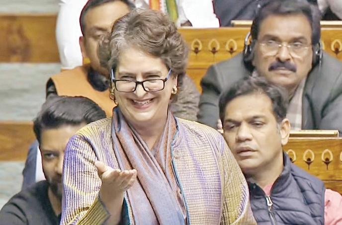 Priyanka Gandhi returns amid Congress turmoil