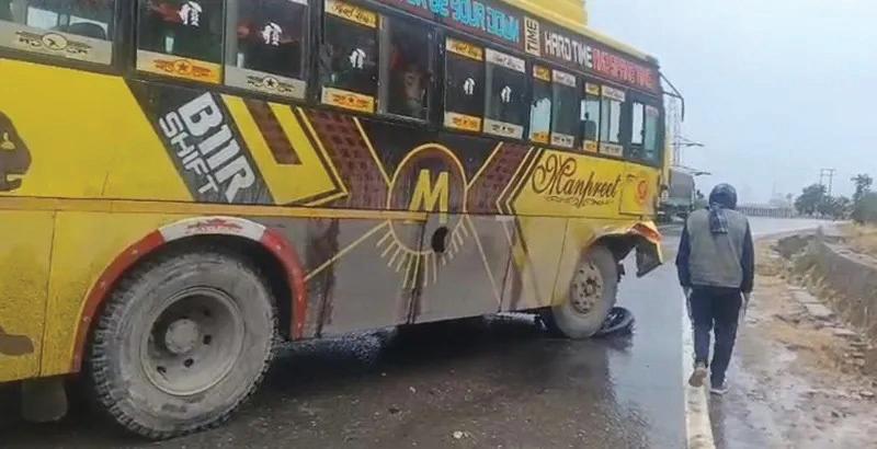 FOUR KILLED, WOMAN INJURED IN BUS ACCIDENT ON JAMMU-SRINAGAR HIGHWAY