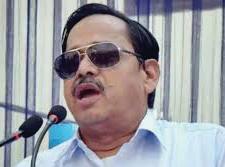 Naseemuddin Siddiqui joins SP, praises Akhilesh