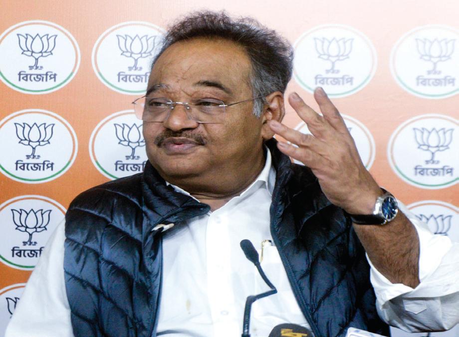 BJP LINES UP NINE 'PARIVARTAN RATH YATRAS' IN BENGAL AHEAD OF POLLS