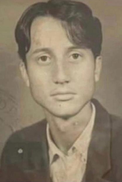 Anupam Kher pens emotional letter to 16-year-old self
