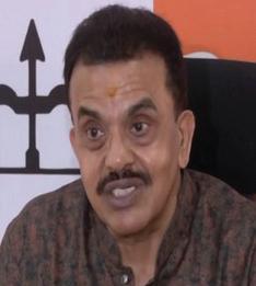This reflects leadership collapse: Sanjay Nirupam