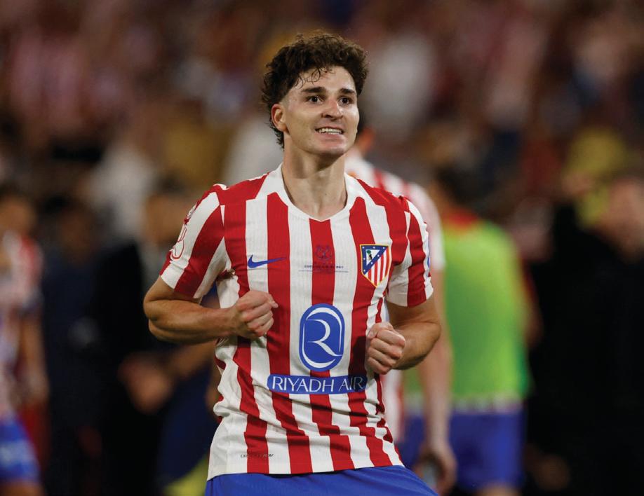 Atletico Madrid demand €500 million for Julian Alvarez transfer
