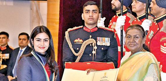 मनु भाकर, हरमनप्रीत सिंह, प्रवीण कुमार व गुकेश डोमराजू को खेल रत्न पुरस्कार