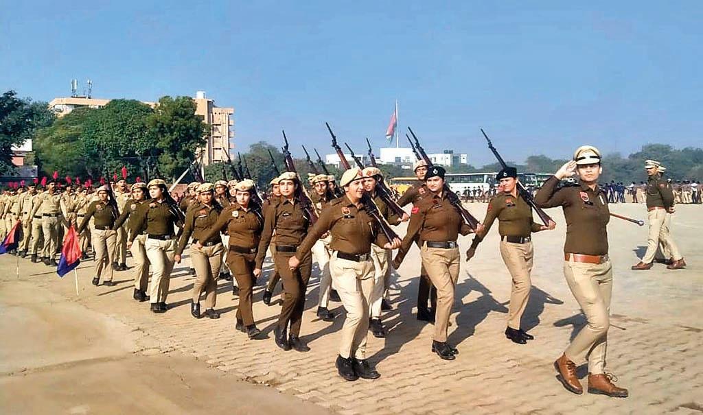 76वें गणतंत्र दिवस समारोह को लेकर रिहर्सल जारी