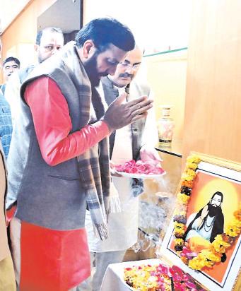 संत रविदास के एकता, मानवता और भाईचारे के संदेश आज भी प्रासंगिक