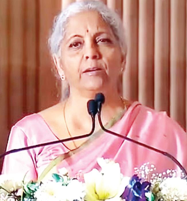आयकर राहत का मतलब पूंजीगत व्यय से सरकार का ध्यान हटना नहीं : निर्मला सीतारमण