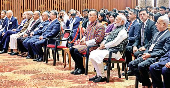 राष्ट्र निर्माण के लिए बेहतरीन लीडर्स का डेवलपमेंट जरुरी