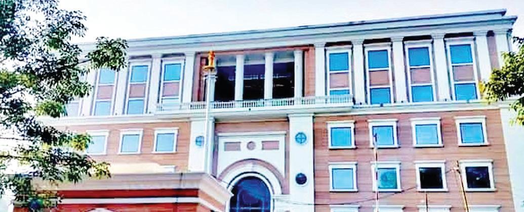 पदाधिकारी बैठने लगे हैं नए मुख्यालय में नेताओं और कार्यकर्ताओं को सीधे एंट्री नहीं, स्टाफ अधर में