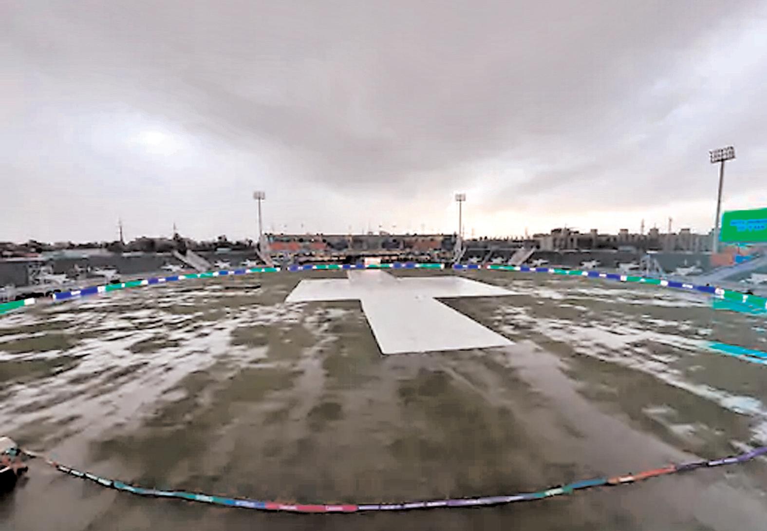 मेजबान बिना जीते बाहर