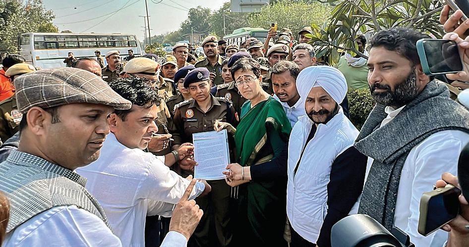 आतिशी ने विधनासभा अध्यक्ष को लिखा पत्र, याद दिलाए नियम