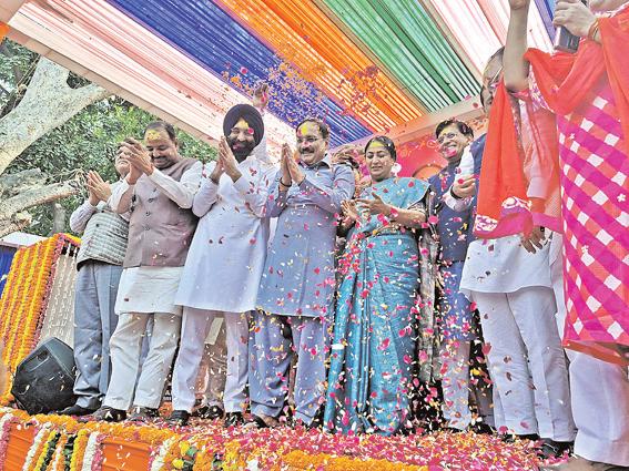 दिल्ली भाजपा मीडिया विभाग ने मनाया होली मंगल मिलन समारोह