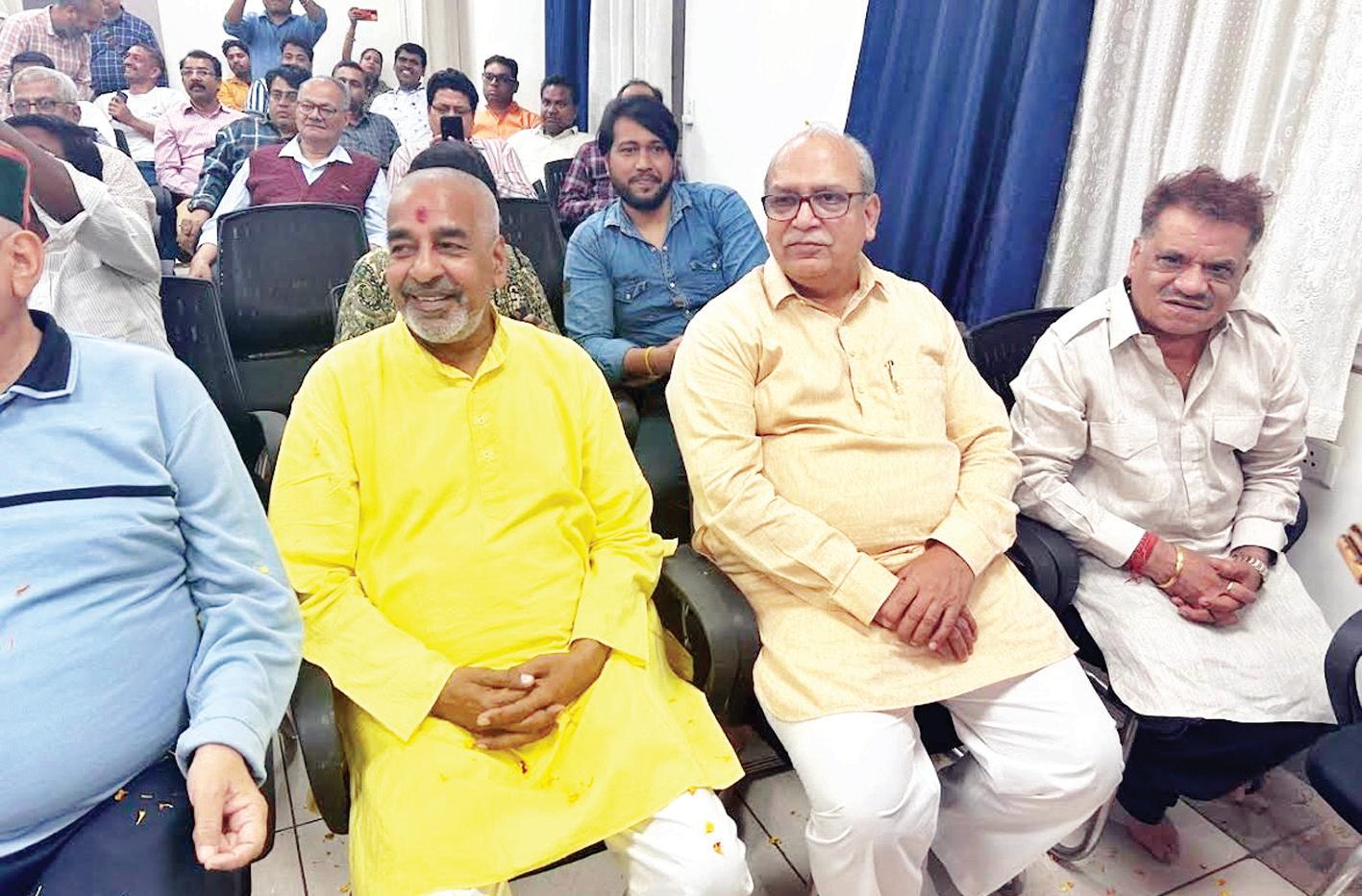 सनातन खूब खेले होली और मनाएं जश्नः रामदास मलिक