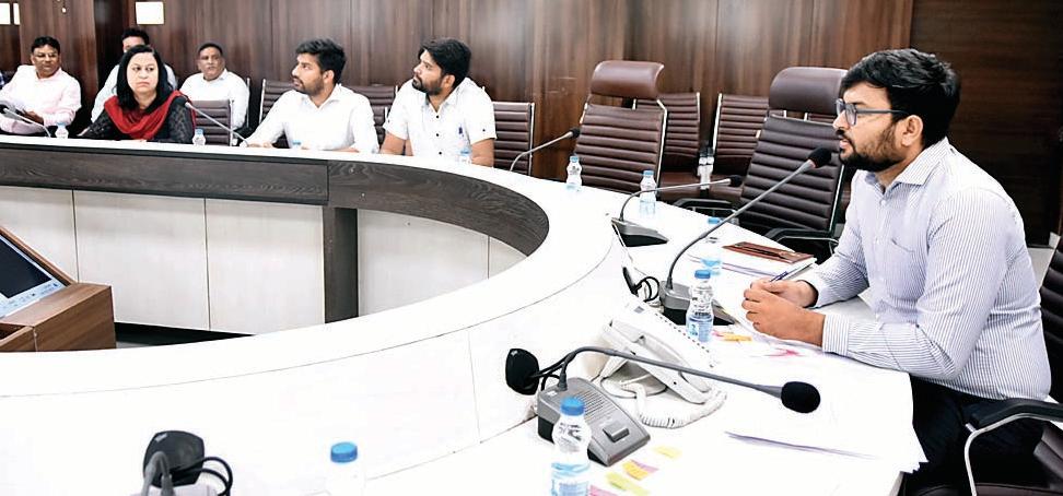 सीएम अनाउंसमेंट के विकास कार्यों को निर्धारित समय में पूरा करें अधिकारी : सीटीएम