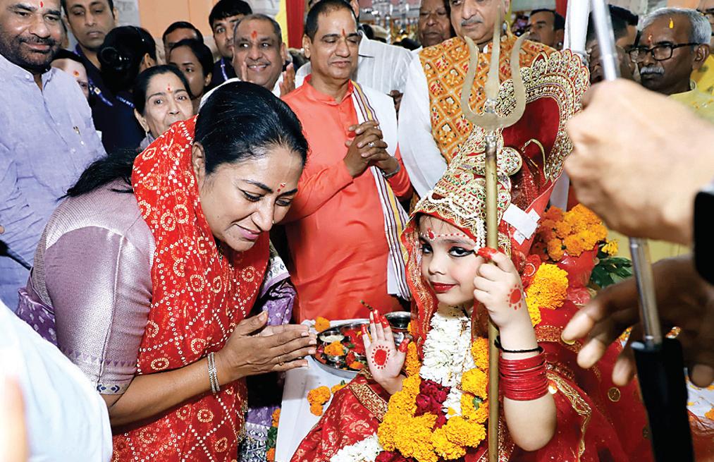 सीएम ने की माता रानी की पूजा-अर्चना