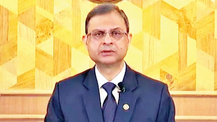 'जरूरत पड़ी तो नीतिगत कदम उठाने से पीछे हटेंगे', टैरिफ वार के बीच RBI गवर्नर का बड़ा बयान