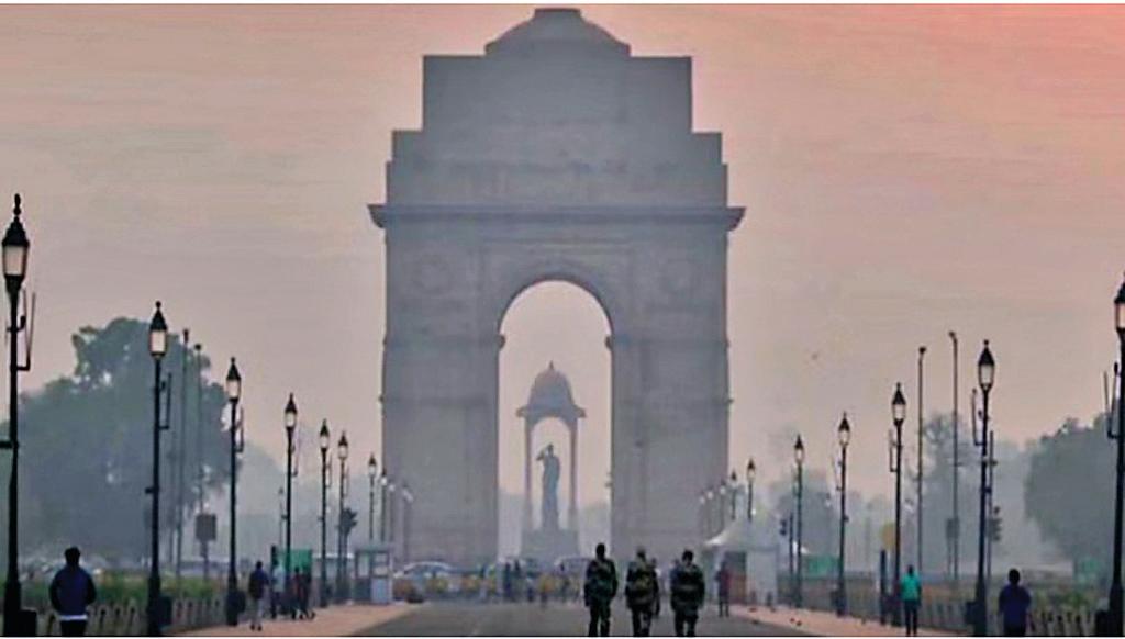 दिल्ली में रह रहे पांच हजार पाकिस्तानी, पुलिस को सौंपी सूची