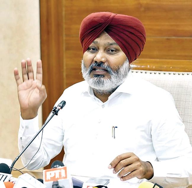 वित्त मंत्री ने उठाई हूच त्रासदियों बारे आवाज, मेथेनाल के दुरुपयोग पर केंद्र को लिखा पत्र
