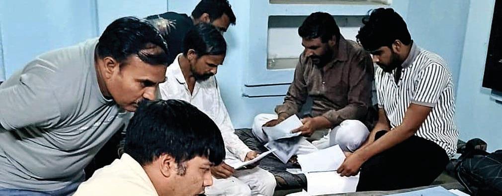 सर्टिफिकेट प्राप्त कर ले सकता है एक रुपए में अपने लाल डोरे की प्रॉपर्टी की रजिस्ट्री कराकर मालिकाना हक : धीरेन्द्र