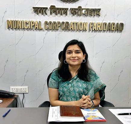 सरकार के पोर्टल पर प्रॉपर्टी को स्व-प्रमाणित करने के लिए घर बैठे पोर्टल पर करें लॉगिन: सलोनी शर्मा