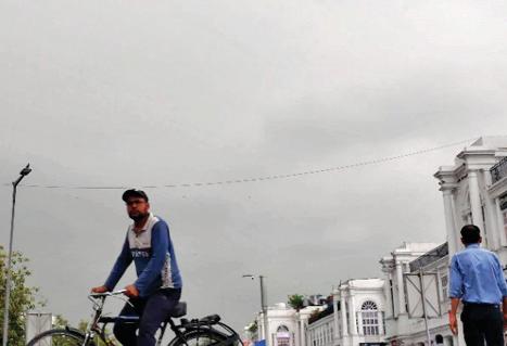 राष्ट्रीय राजधानी में बादल छाए रहने की संभावना
