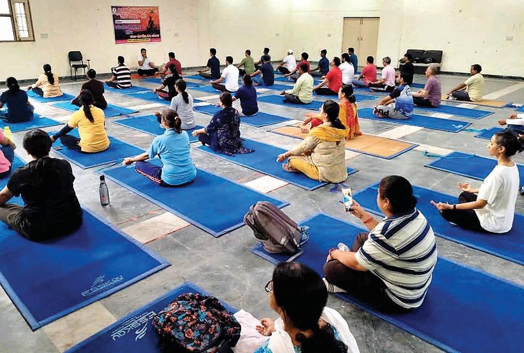 अंतरराष्ट्रीय योग दिवस की तैयारी हेतु अभ्यास सत्र का हुआ शुभारंभ