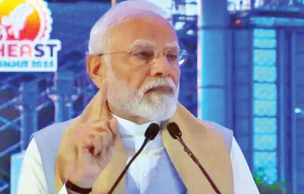 राइजिंग नॉर्थईस्ट इन्वेस्टर्स समिट 2025 में प्रधानमंत्री नरेंद्र मोदी ने कहा विकसित भारत के लिए पूर्वी भारत का विकसित होना बहुत जरूरी