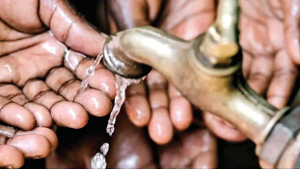 जल की एक-एक बूंद अत्यंत महत्वपूर्ण