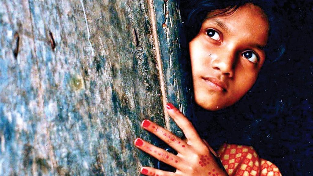 बेटियां: विरासत नहीं, संवेदना का सच