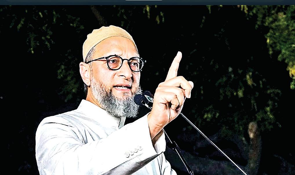 हिंदुस्तान के हीरो बन गए ओवैसी...!