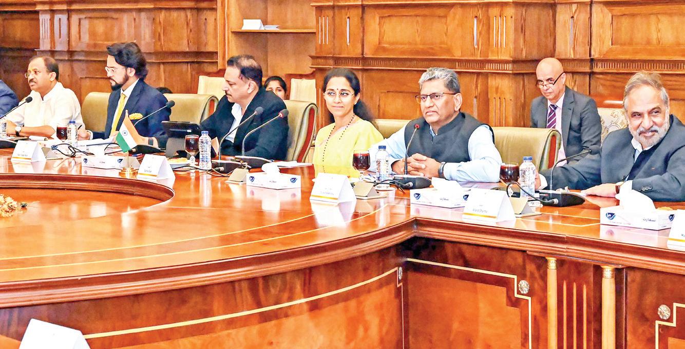सुप्रिया सुले की कांग्रेस से अपील 'प्रतिनिधिमंडलों की देश वापसी के बाद ही संसद सत्र की मांग करें'