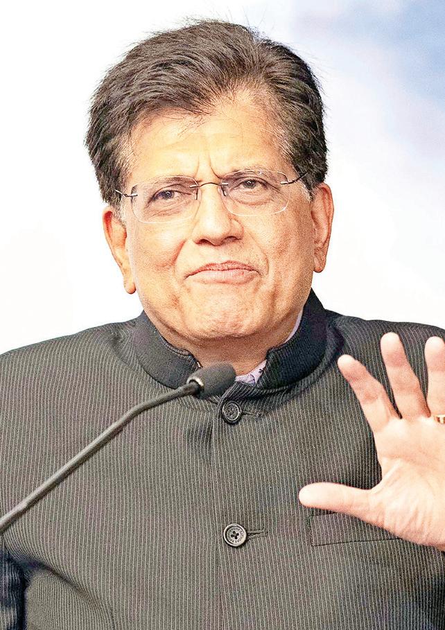 भारत के व्यापारिक संबंधों को मजबूत करने के उद्देश्य से स्विटजरलैंड और स्वीडन के लिए रवाना हुए केंद्रीय मंत्री पीयूष गोयल