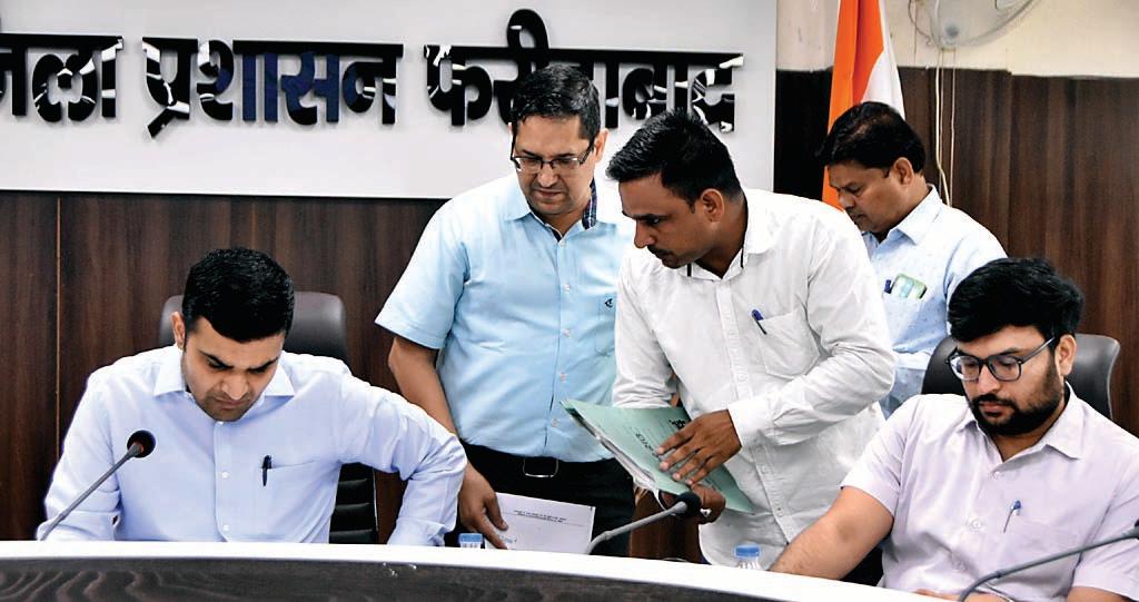 विकास कार्यों में किसी भी प्रकार की ढिलाई बर्दाश्त नहीं की जाएगीः उपायुक्त