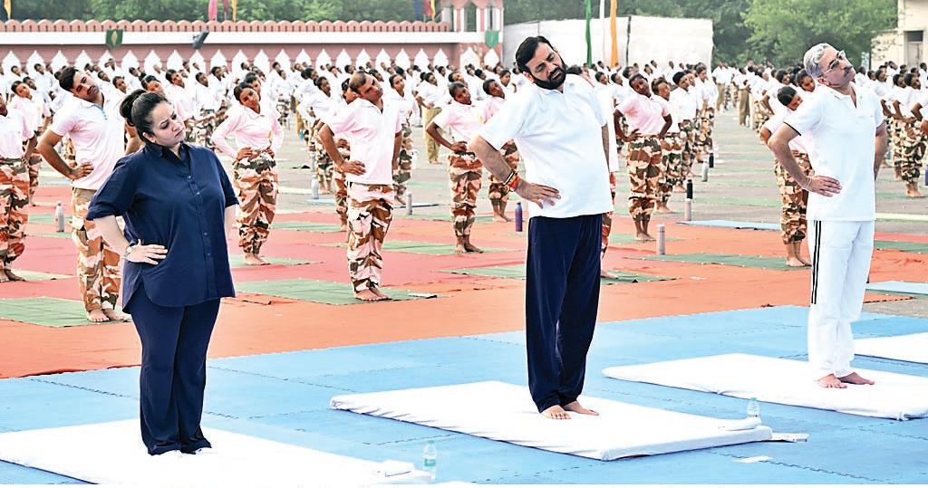 11 लाख से अधिक योग साधक एक साथ करेंगे योगाभ्यासः सीएम