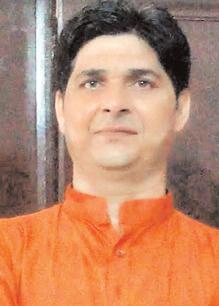 पिता के संघर्ष और तप के प्रति कृतज्ञता ज्ञापित करने का अवसर पितृदिवस