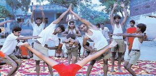 आर्यवीर दल प्रशिक्षण एवं चरित्र निर्माण शिविर का समापन समारोह