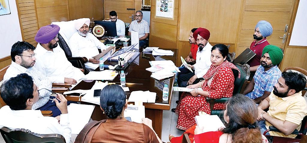कैबिनेट सब-कमेटी ने जायज मांगों पर शीघ्र कार्रवाई का दिया भरोसा