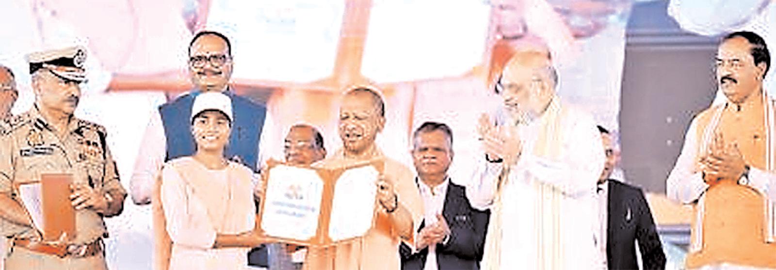 अमित शाह-सीएम योगी के सौहार्द्र से भाजपा में हलचल तेज
