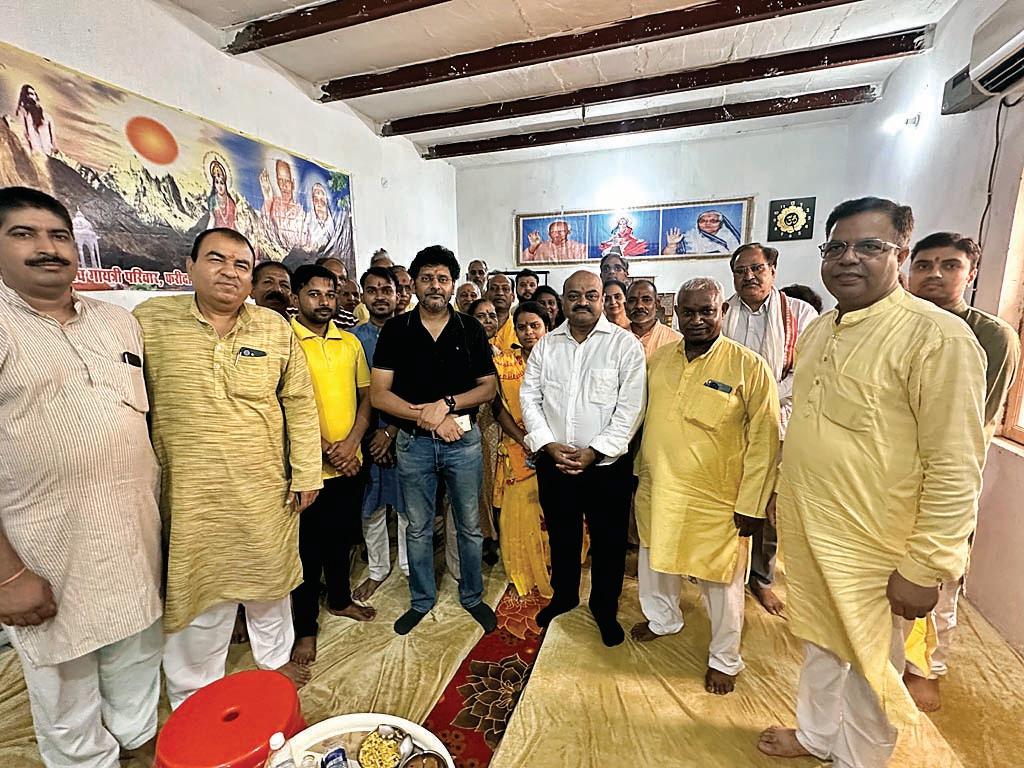 चाय पर चर्चा कार्यक्रम में एकॉर्ड अस्पताल के विशेषज्ञों ने लोगों को फिट रहने के दिए टिप्स