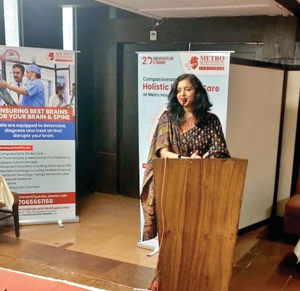 केवल ऑपरेसन और दवाईयां काफी नहीं बल्कि मरीज के मन की स्थिति को समझना है जरूरी : डॉ सुषमा
